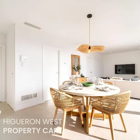 Apartment Higueron West Collection - The Poolview Terrace By Hwpc